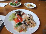 彩り鮮やかな夏野菜と旬の魚介類が満載のイタリアンランチブッフェ