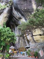 八仙洞の一番目の洞窟洞窟「靈岩洞」